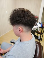 ハングアウト(Hangout)&nbsp;スペインカール×フェードカット