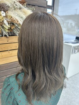 フェイス 日向店(face) オリーブベージュ