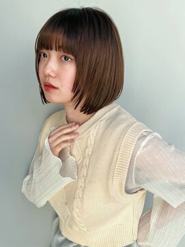 トリッカ シブヤ(TRICCA SHIBUYA) 丸みボブ/ベージュカラー/顔まわりレイヤー/前髪
