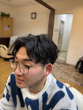 マキシム ナカイ(MAXIM NAKAI) メンズショートセンタパートシャドウパーマ刈り上げツーブロ