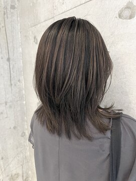 プラスシー(+C) 重ねる地毛にハイライト！福岡ハイライト