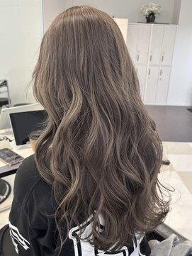 ビーシャンス(B.Chance) オリーブベージュ