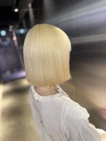 ペレ 栄店(PELE)&nbsp;ミディアムヘア/デザインカラー/フェイスフレーミング/栄