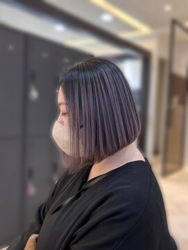 リブ バイ ボクノ(Liv by bokuno) シャドウルーツ