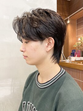 エリマバイフィフス 調布(elima by fifth) 調布フェザーショートシャドウパーマセンターパートウルフゆるめ