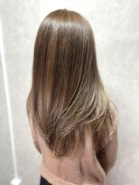 ロックス ヘアー ギャラリー(Rocks hair gallery)&nbsp;赤みを抑えるミルクティーグレージュ