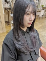 レジェ(LEGE)&nbsp;レイヤー×ロング/顔まわり/韓国女子/内巻きワンカール/サラ