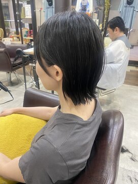 テラスオブベル(TERRAS of belle) 丸みシルエットのコンパクトショート