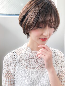 アコロン(acoron) 小顔_デザインカラー_厚めバング_ローライト_スリークボブ