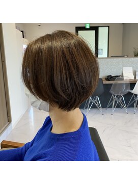 ピアーネ(PIANE) 美シルエットなショートヘア