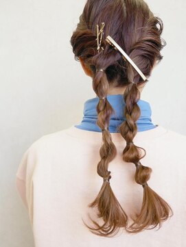 アース 四日市店(HAIR&MAKE EARTH) おしゃれなねじりアレンジ