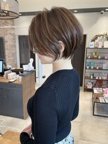 バンプ ギンザ(BUMP GINZA)&nbsp;《30代40代》白髪ぼかしハイライト×前下がりボブ【イケダ】