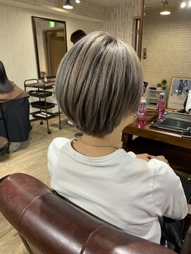 アヤメ(ayame) 【ayame大泉学園】ケアブリーチ_デザインカラー_シルバーカラー5