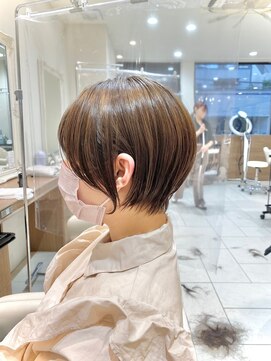 アッシュ 大泉学園店(Ash) 丸みショートボブ【Ash大泉学園 横山】