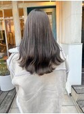 ロングとグレージュカラー