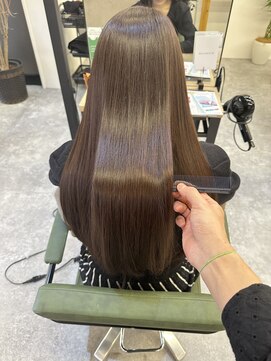 トリニティ 本厚木(trinity) ミルクティーブラウンプレミアム髪質改善トリートメント本厚木