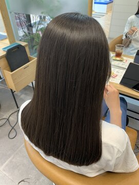 バズ(BUZZ) まとまる艶髪＊