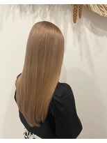イーナ(iina) 王道ミルクティーベージュ