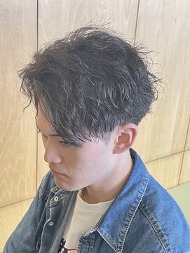 ニアウ 伊勢崎連取店(Niau) 波巻きスパイラルパーマツイストスパイラルパーマシャドウパーマ