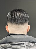 サイドパートスキンフェード