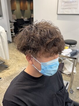 ザデイトウキョウ 表参道 青山(THE DAY TOKYO) 波巻きパーマ/メンズカット