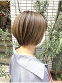 20代30代40代ヘア/大人ショート/ショートボブ/ハイライトカラー