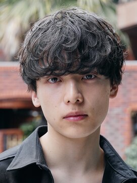 レタッチバイフィフス(RETOUCH by fifth) シャドウパーマルーズパーマ毛流れヘアメンズマッシュ原宿