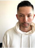 ビジカジサイドパートワイルドアップバングフェード刈り上げ
