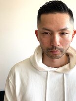 サンディーズバーバーショップ(Sandees)&nbsp;ビジカジサイドパートワイルドアップバングフェード刈り上げ