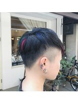 マウロア(MAULOA)&nbsp;“刈り上げ女子 夏ショート ダブルカラー 黒髪“中西英美子