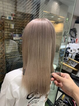 ラフ 難波店(LAFF) #黒髪#ボブルフ#ネビージュ#小顔#ワンレン