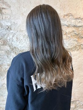 フロール 上大岡(Flor) 【Flor上大岡】*グラデーション+シルバーアッシュ*