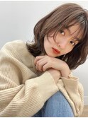 ベージュインナーカラーショートボブレイヤーミディアム前髪