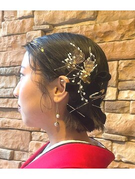 エノモト(ENOMOTO) 成人式ヘアメイク ぷっつりミディアムボブ ヘアアレンジ 暗髪