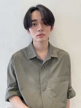 ユーフォリア 渋谷グランデ(Euphoria SHIBUYA GRANDE) ナチュラルパーマ　センターパート　MOMO