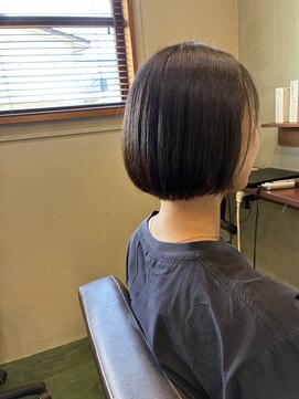 ミツアミ(mitsuami) 丸くコンパクトなミニボブ＊