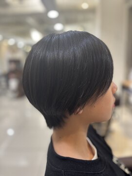 アーサスバイヘッドライト 千葉富士見店(ursus by HEADLIGHT) ハンサムショート