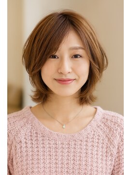 クラーロ アマンテ(Claro amante) 大人可愛い×小顔ひし形シルエットの「愛されレイヤーボブ」