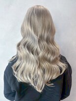 シオン(shion)&nbsp;ブロンドロング顔周りレイヤー大人ガーリー_ba577031