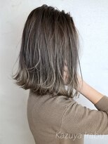 アービング(a'bing) 外国人風カラー♪束感バレイヤージュ×前下がりミディアムボブ