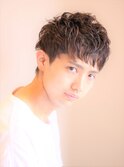 ショートレイヤーくせ毛風パーマ ソフトツーブロックビジネス