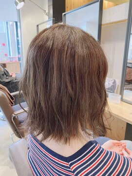 ティー リュクスボーテ(T LUXE BEAUTE) dark beige