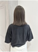 YOKE 大人ボブ伸ばしかけ切りっぱなしボブミルクティーベージュ