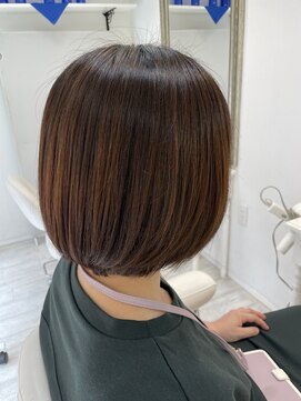 アルターシェリー(aL-ter che'rie) 内巻きボブ[前髪/マチルダボブ/ピンクベージュ]