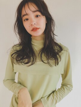 エル 桜山(yel) yel 透けバング/髪質改善/インナーカラー/ケアブリーチ