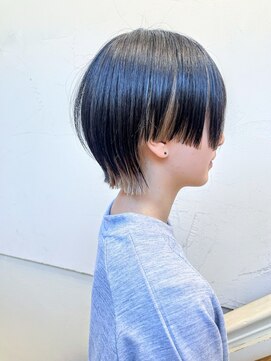 モリオ フロム ロンドン 成増店 【morio成増 セリザワ】ショートウルフ　インナーカラー