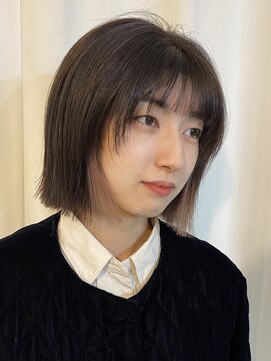 アンティム(untime) イヤリングカラー＜ピンクベージュ＞