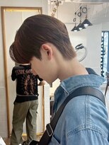 ネオリーブ クーロ メゾン 横浜(Neolive curro Maison)&nbsp;韓国マッシュセンターパート×襟足残し[メンズ]ダウンパーマ