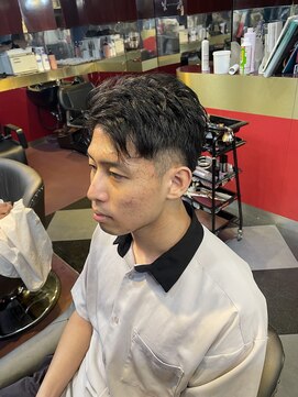 グリッツ (GLITZ) アップバングスパイキショートカット