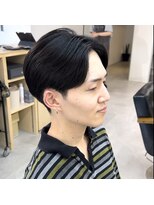 ニコフクオカヘアーメイク(NIKO Fukuoka Hair Make)&nbsp;「NIKO」カルマセンターパート　アップバングショート福岡天神